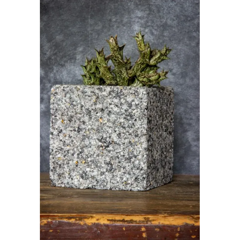Szara donica z kamienia Marbi - Gray 2 | 15x15x15 cm, marmurowa ręcznie robiona