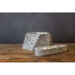 Biała doniczka sześciokątna z marmurem Dodo – Marble White | Beton i włoski detal