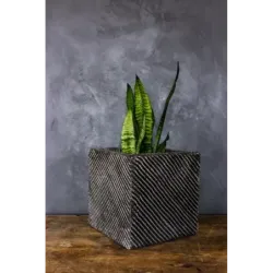 Srebrno-czarna donica nowoczesna 30x30x30 cm Meggi - Silver | Styl i elegancja w jednym