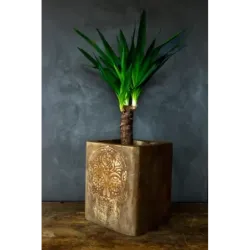 Donica cortenowa z czaszką 27x27x30 cm – wyjątkowa forma w stylu industrialnym