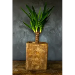 Donica cortenowa z czaszką 27x27x30 cm – wyjątkowa forma w stylu industrialnym