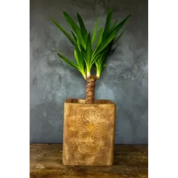 Donica cortenowa z czaszką 27x27x30 cm – wyjątkowa forma w stylu industrialnym