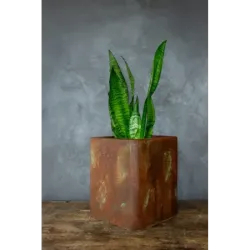 Rustykalna osłonka na doniczkę loft 25x25x30 cm – ręcznie robiona