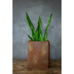 Rustykalna osłonka na doniczkę loft 25x25x30 cm – ręcznie robiona
