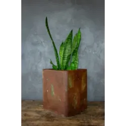 Rustykalna osłonka na doniczkę loft 25x25x30 cm – ręcznie robiona