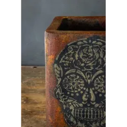 Stylowa osłonka na doniczkę z motywem czaszki 3D, 25x25x30 cm – ręczne wykonanie