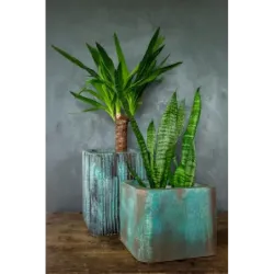 Turkusowa osłonka na donice loft 25x25x21 cm – ręcznie robiona