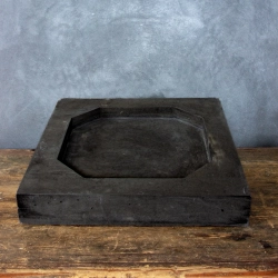 Podstawka pod donicę betonowa – czarna, ręcznie wykonana | Dodo – Black