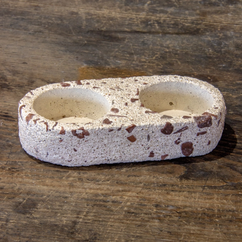 Świecznik betonowy z marmurem brązowym na 2 tealighty – Dodo B2 | Ręcznie robiony