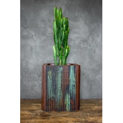 Osłonka na doniczkę loft 25 x 25 x 30 cm – rdzawa, ręcznie malowana, pionowe paski 3D