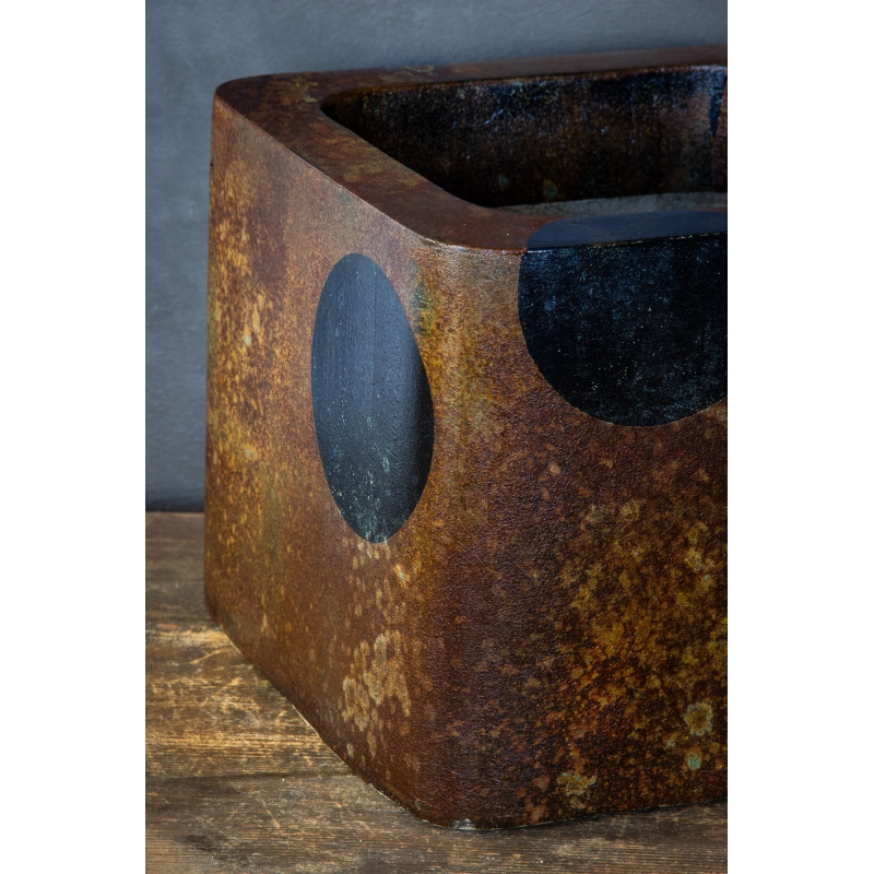 Osłonka na doniczkę z motywem planet 25 × 25 × 21 cm – industrialny efekt kortenu, ręcznie wykonana dekoracja