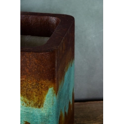 Donica loft 30×30×30 cm z turkusową patyną – Ferro Cascata L | Art Con Design