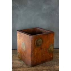 Osłonka 30×30×30 cm z efektem rdzy i motywem planet – dekoracja industrialna