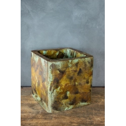 Osłonka na doniczkę 30 × 30 × 30 cm – ręcznie malowana, efekt kortenu z turkusową patyną