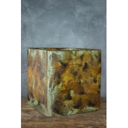 Osłonka na doniczkę 30 × 30 × 30 cm – ręcznie malowana, efekt kortenu z turkusową patyną