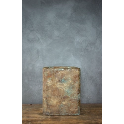 Donica loft z motywem czaszki 25×25×30 cm – Ferro Farfalla Gold LHR | Art Con Design