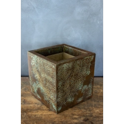 Donica loft z roślinnym reliefem 3D 30×30×30 cm – Ferro Ornata LS | Art Con Design