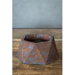 Betonowa donica geometryczna 12 cm – efekt kortenu, ręcznie wykonana, design premium