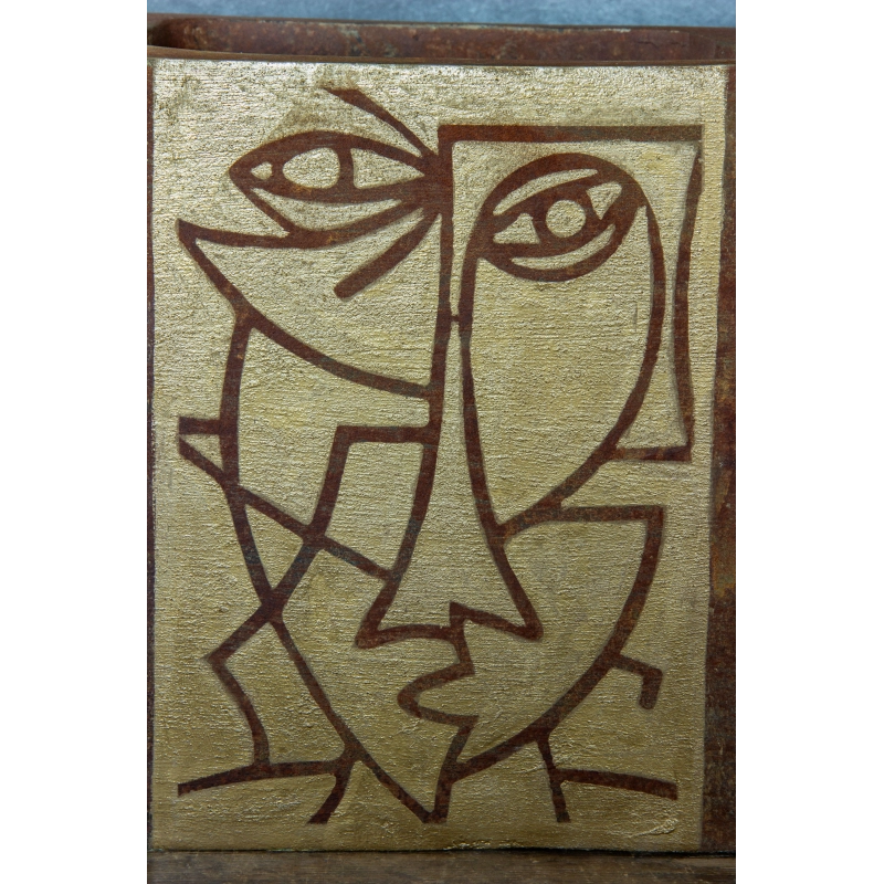 Osłonka z artystycznym motywem twarzy 30 × 30 × 30 cm – efekt cortenu z turkusową patyną