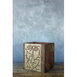 Donica loft z motywem twarzy 30×30×30 cm – Ferro Volto LHR | Art Con Design