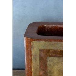 Donica w efekcie cortenu z artystyczną patyną – 25 × 26 × 30 cm, ręcznie wykonana