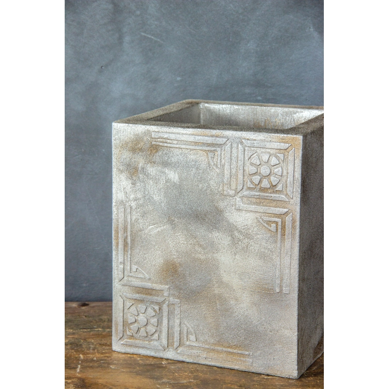 Ferro Palazzo LH – dekoracyjna donica 25×25×30 cm w stylu klasycznym