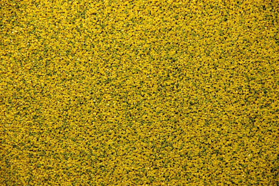 Detal faktury i kształtu żółtej donicy Modern – Yellow D4