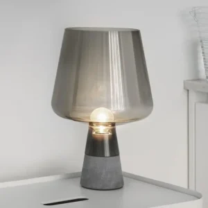 Lampa szklana, betonowa stojąca – do sypialni, salonu, styl vintage